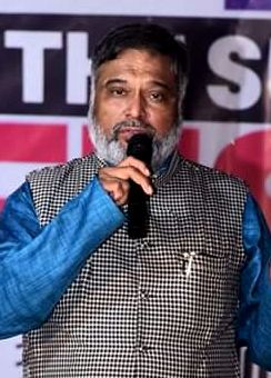 कोरोना के कहर से वागड़ को बचाने आगे आये कलाकार, अपने अंदाज में की अपील