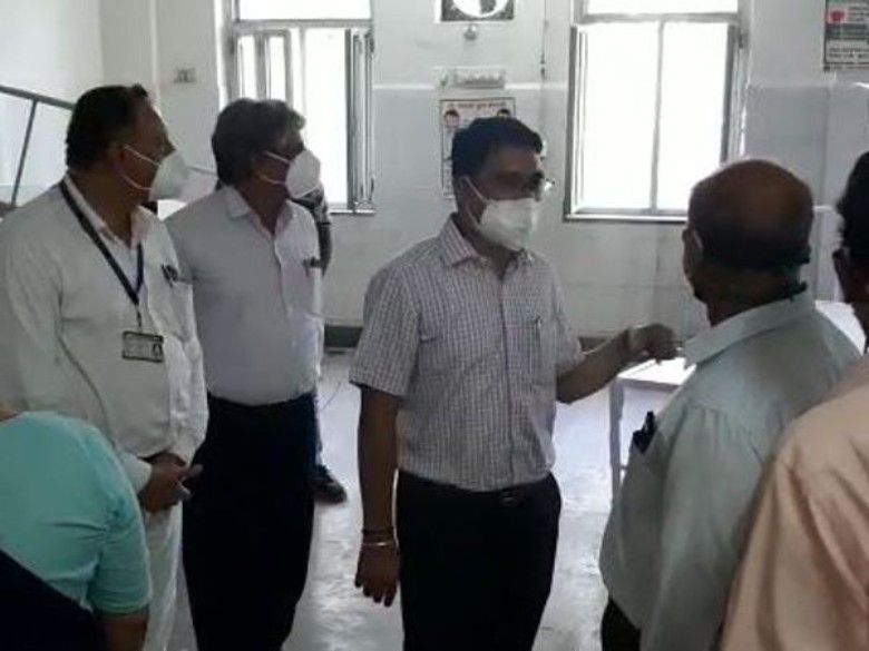 स्वास्थ्य मंत्री रघु शर्मा के बांसवाड़ा दौरे को लेकर तैयारियां तेज, एमजी हॉस्पिटल का दौरा कर जानेंगे हालात, लेंगे समीक्षा बैठक